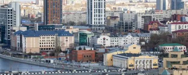 Челябинск рухнул в долговую яму, а чиновники все равно крутые авто покупают