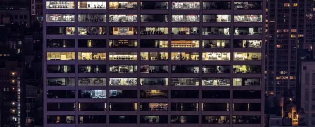 Силовики нагрянули в Deutsche Bank, ищут российского олигарха и отмытые деньги