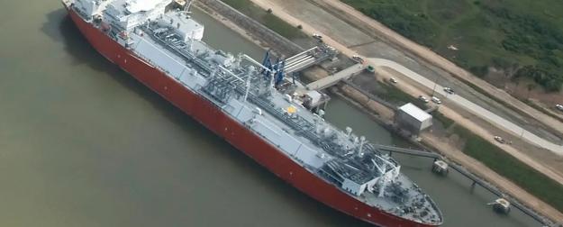 ЕС выкупил 100% российского арктического СПГ и бережно застраховал сырье