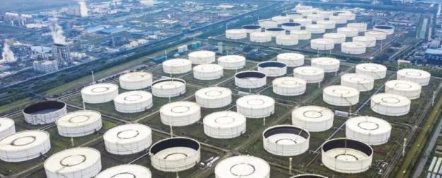 В России заканчиваются хранилища нефти