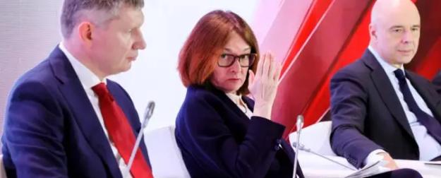 Не мы такие, жизнь такая: министерства пытаются оправдаться перед Путиным