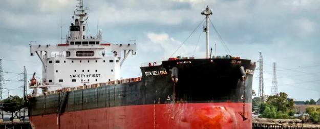 Сделано невозможное: российская нефть помирила Китай и Индию Сделано невозможное: российская нефть помирила Китай и Индию