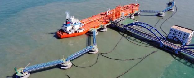 Танкеры с российской нефтью не могут разгрузиться