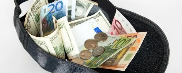 Девалютизация депозитов физических лиц в Сбербанке: новый тренд на рынке Девалютизация депозитов физических лиц в Сбербанке: новый тренд на рынке