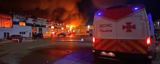 Ударом бумеранга РФ разнесла энергетику Западной Украины за блэкаут в Донецке