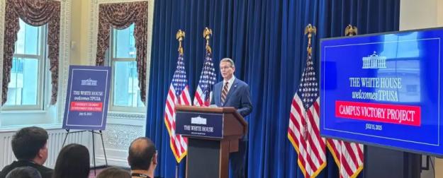 Министр финансов США взбешен – «как могла Россия смеяться с новых санкций» Министр финансов США взбешен – «как могла Россия смеяться с новых санкций»