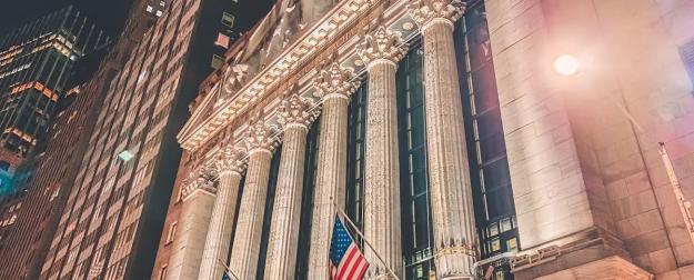 Уолл-стрит отчаянно пытается спасти пузырь ИИ от близкого «взрыва»