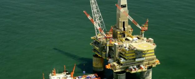 Каспийская платформа Филановского атакована: Киев впервые ударил по нефтедобыче РФ