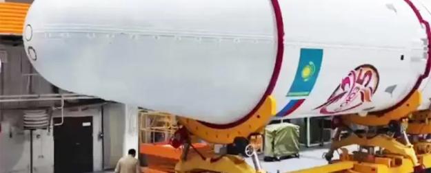 Пока «Ангара» готовится подвинуть SpaceX, сотрудничество продолжается