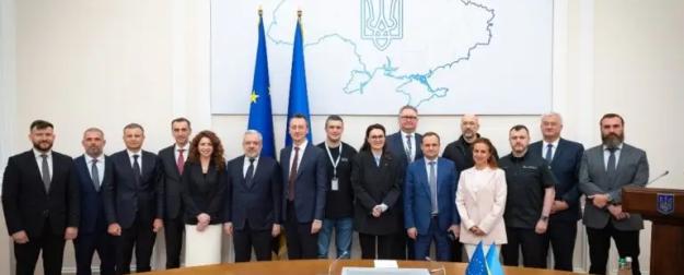 Все конфликты внутри Кабмина Украины из-за денег