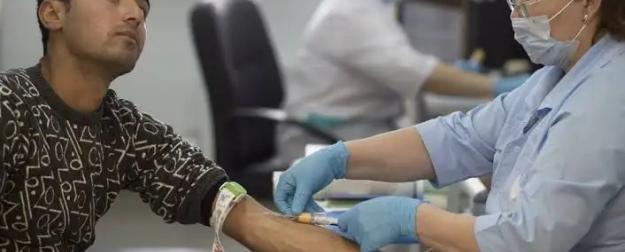 Проверка на прочность: мигрантам могут усложнить правила въезда в Россию Проверка на прочность: мигрантам могут усложнить правила въезда в Россию