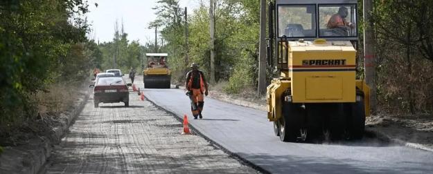 Новая Россия восстанавливает дороги, запускает производства и транспорт