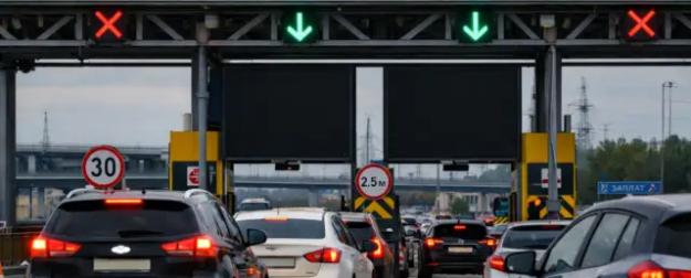 «Автодор» переписал ценники: где проезд по платным дорогам подорожал на 72%