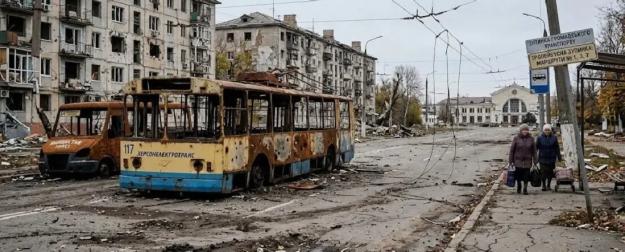 Жителей Херсона призвали спасать себя самим – отопления не будет