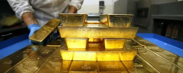 Почему в мире сметают золото и чем это может закончиться