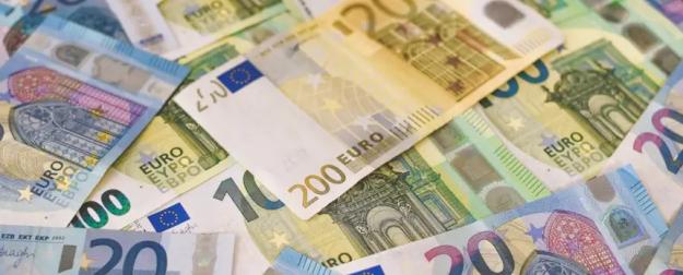 Богатые тоже платят: крупные нефтяники срезали миллиарды выплат владельцам