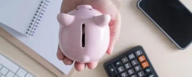 Не до жиру, быть бы живу: россияне включили режим экономии