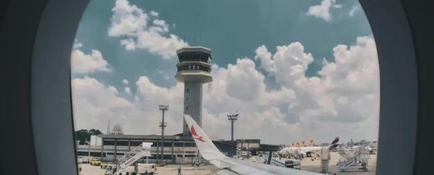 В США закончились авиадиспетчеры, самолеты скоро начнут падать