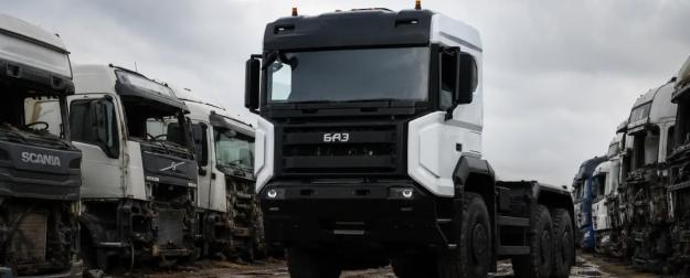 БАЗ ворвался в пустую нишу Европы: завод РФ бросил вызов Scania и Volvo