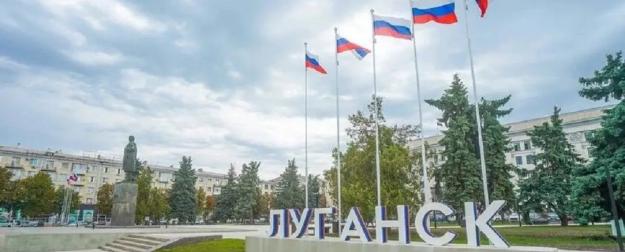 Как живёт ЛНР: Новые предприятия, дома и вузы на фоне обстрелов ВСУ