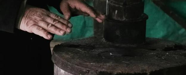 Еще даже не стреляли: в Риге в многоэтажках от мороза лопнули трубы