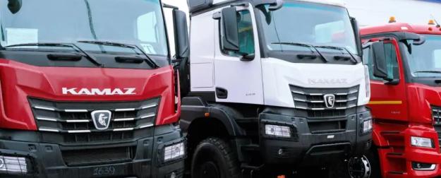 На черных номерах: «Камаз» фактически стал оборонным предприятием