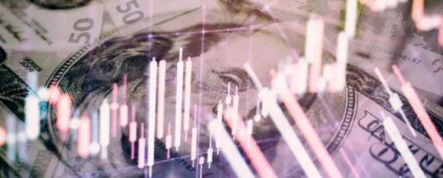 Зачем США ослабляют доллар