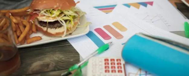 Россияне массово экономят на еде: треть жителей РФ заявила о бедности Россияне массово экономят на еде: треть жителей РФ заявила о бедности