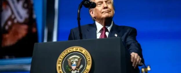 Глобальное надувательство: Трамп обещает каждому американцу по $2000