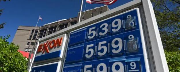 От нефтяного кризиса США пострадают сильнее, чем Китай, Россия и ЕС
