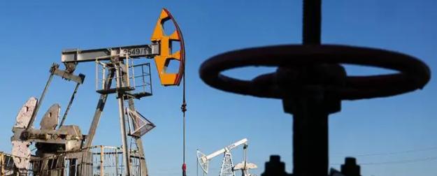 Саудиты решили демпингануть, и наша нефть сразу упала в цене