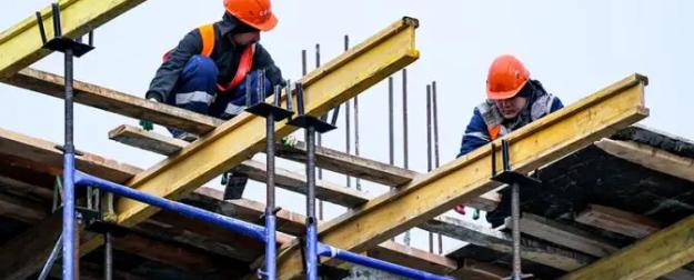Ипотечный кризис наносит удар всей российской экономике