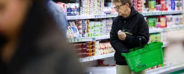 Годовая инфляция задумалась: Каких цен ждать россиянам к Новому году?