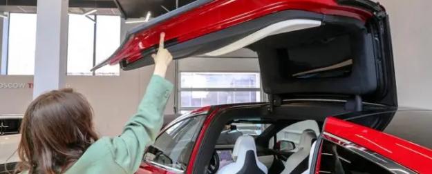 Баловство на батарейках: Электромобили в России — удел богатых пижонов?