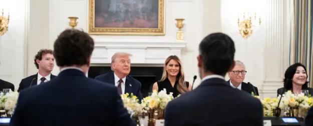 Индейка нависла над Трампом: пузырь ИИ скоро лопнет и уничтожит экономику США