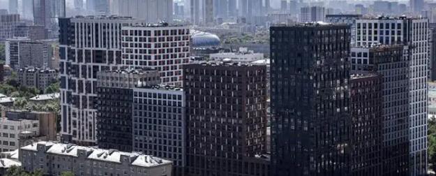 Кризис в новостройках: Жить в Москве уже не престижно, а просто дорого