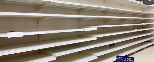 Украинцы будут меньше есть. Пустые полки магазинов станут обыденностью