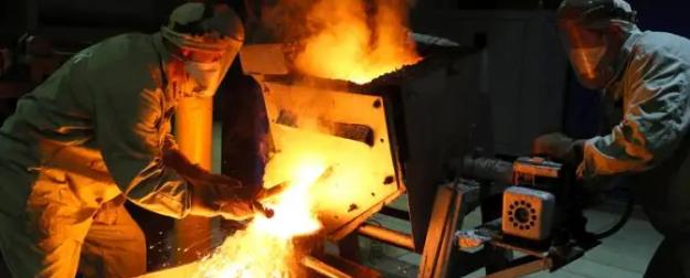 «Южуралзолото» продают за 162 млрд. Но стоит ли компания этих денег?