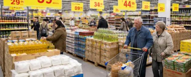 В сегмент магазинов у дома заходит гигант: «Лента» меняет формат ритейла