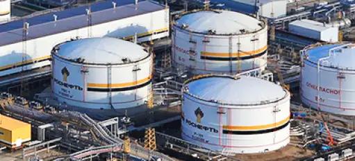 Нефтянка на пределе: НПЗ России побили рекорд по простоям