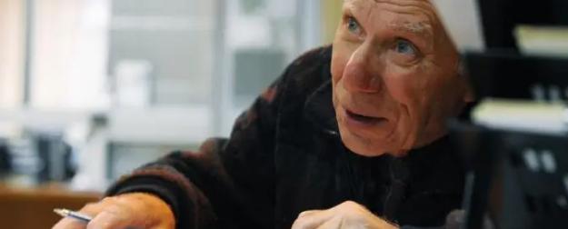 Пенсионерам хотят запретить пользоваться своими накоплениями на 5 лет