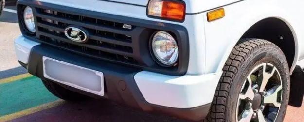 Легенда на экспорт: для Lada Niva нашли неожиданное место сбыта Легенда на экспорт: для Lada Niva нашли неожиданное место сбыта