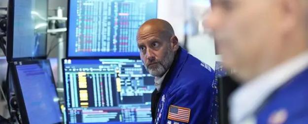 Коллапс госдолга США и мировой кризис могут случиться уже при Трампе