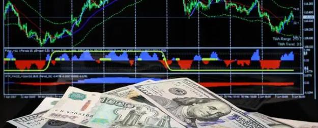 Кризис в России: Проедаем основной капитал, но строим грандиозные планы