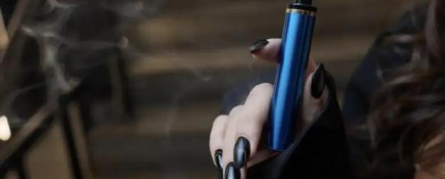 Миллиарды под угрозой: в Петербурге могут закрыть легальный рынок вейпов