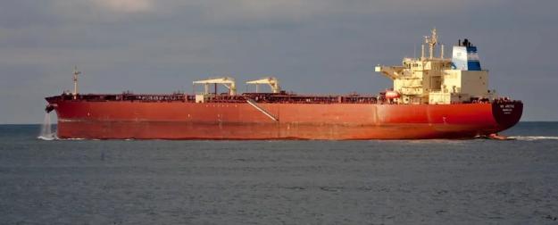 Танкер «теневого флота» огорчил норвежскую береговую охрану