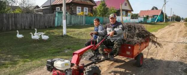 Почему «Одноэтажная Америка» имеет больше привилегий, чем глубинка РФ