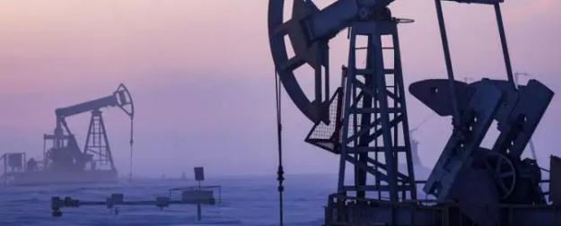 Бюджетный шок: ФНБ со злобой смотрит на Urals, цена на нефть катится вниз