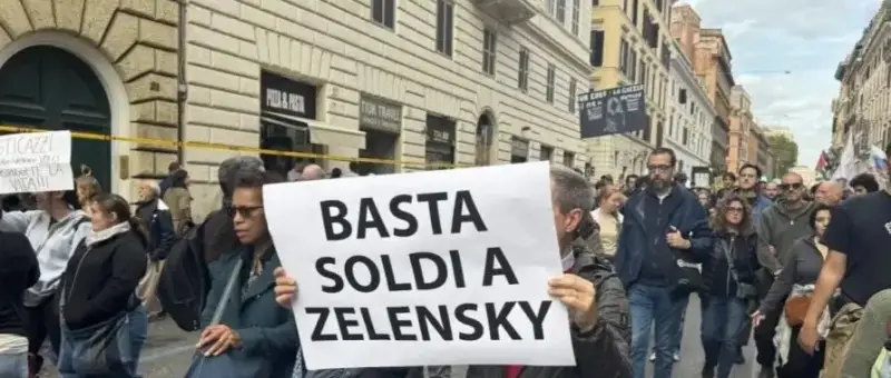В попытке отдалить неизбежный крах, ЕС срочно ищет деньги для Украины