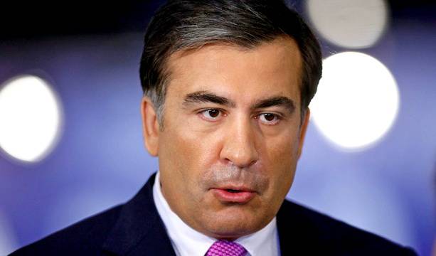Саакашвили: Украинским чиновникам даже красть нечего